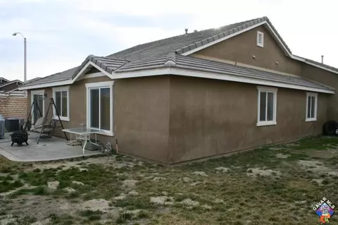 38210 Armstrong Dr, Palmdale, CA 93552 photo 7