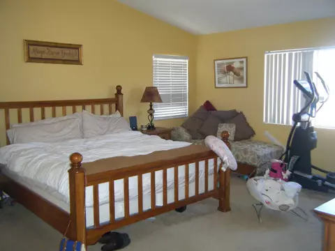 42956 Carpenter Dr, Lancaster, CA 93535 photo 5