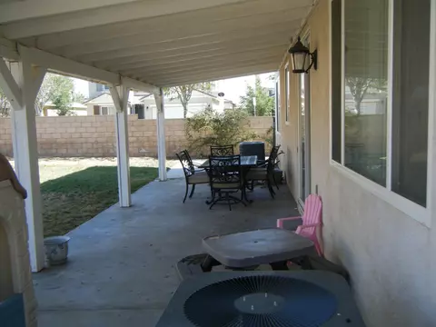 42956 Carpenter Dr, Lancaster, CA 93535 photo 11