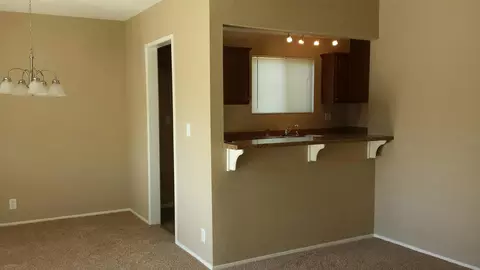 45435 4th St E, Lancaster, CA 93535 photo 4