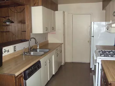 45345 Genoa Ave, Lancaster, CA 93534 photo 3