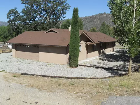 30141 Sunland Way, Tehachapi, CA 93561 photo 1