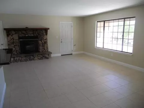 30141 Sunland Way, Tehachapi, CA 93561 photo 7