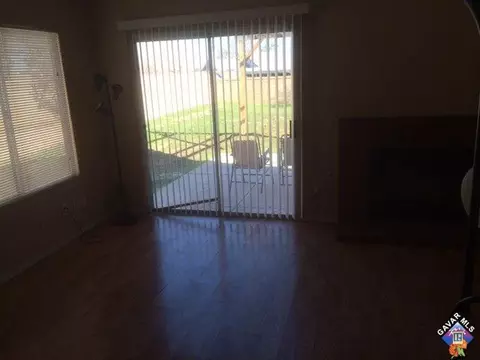 37150 28th Street St E, Palmdale, CA 93550 photo 4