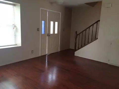 43637 Park Ave, Lancaster, CA 93534 photo 3