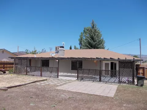 28020 Stallion Springs Dr, Tehachapi, CA 93561 photo 5
