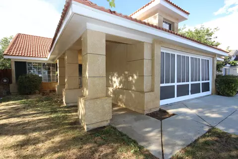 2143 Avenue K3 E, Lancaster, CA 93535 photo 2