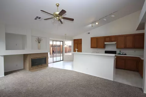 2143 Avenue K3 E, Lancaster, CA 93535 photo 7