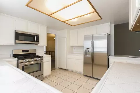 1314 Pasteur Dr, Lancaster, CA 93535 photo 5