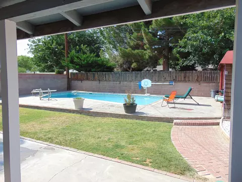 1448 Kettering St W, Lancaster, CA 93534 photo 10