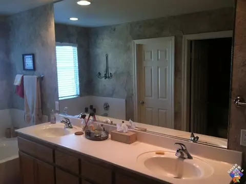 5745 Adobe Dr, Palmdale, CA 93552 photo 10