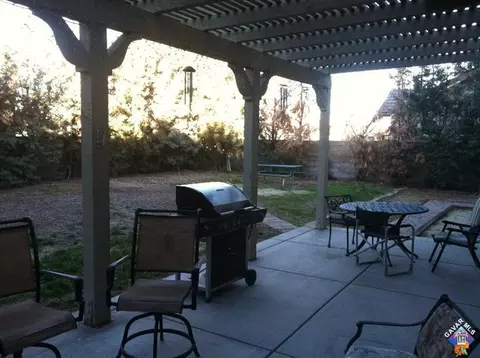 5745 Adobe Dr, Palmdale, CA 93552 photo 11