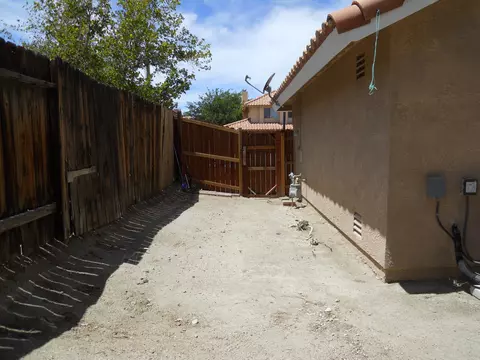 37714 57th St E, Palmdale, CA 93552 photo 49