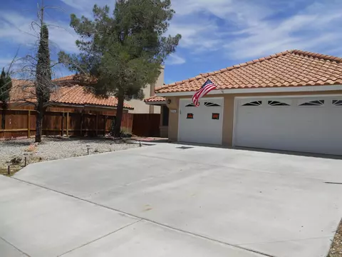 37714 57th St E, Palmdale, CA 93552 photo 4
