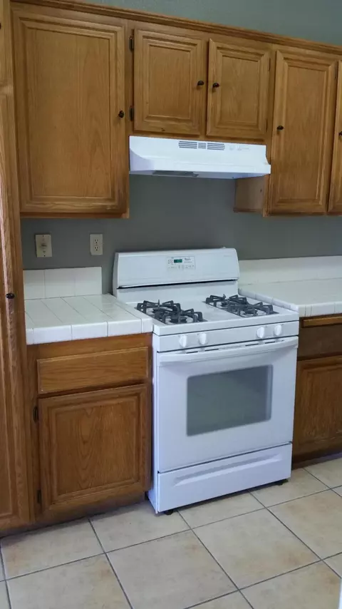 37714 57th St E, Palmdale, CA 93552 photo 13