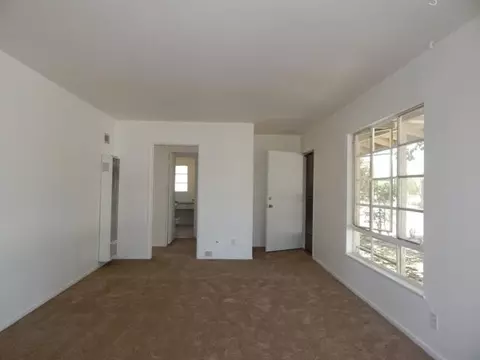 38615 36th St E, Palmdale, CA 93550 photo 6