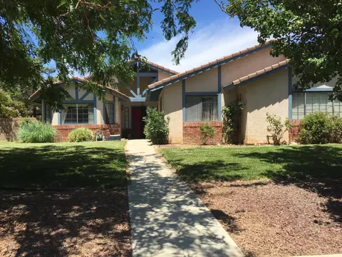 6023 Lilac Cir, Lancaster, CA 93536 photo 1
