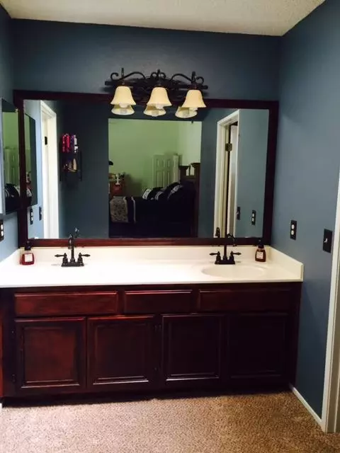 6023 Lilac Cir, Lancaster, CA 93536 photo 17