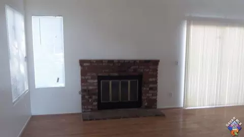 503 E Jackman St, Lancaster, CA 93535 photo 3