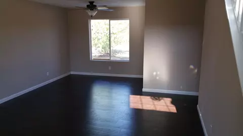 36716 45th St E, Palmdale, CA 93552 photo 3