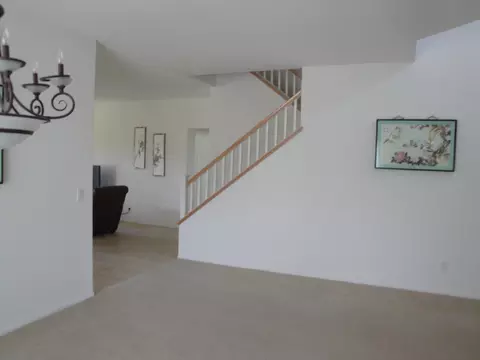 3948 Prestwick Ln, Palmdale, CA 93551 photo 4