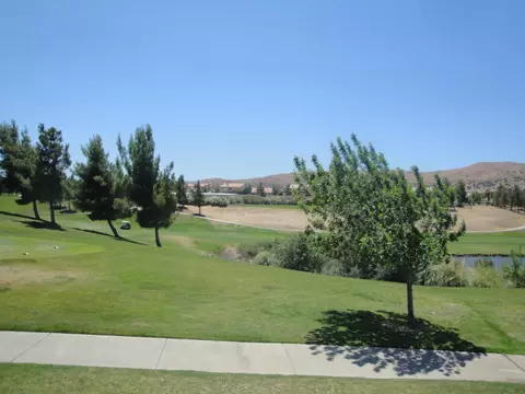 3948 Prestwick Ln, Palmdale, CA 93551 photo 34