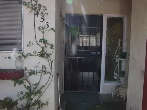 38453 2nd St E, Palmdale, CA 93550 photo 1