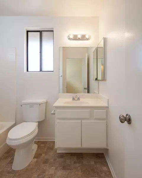 44938 Caboose Dr, Lancaster, CA 93535 photo 12