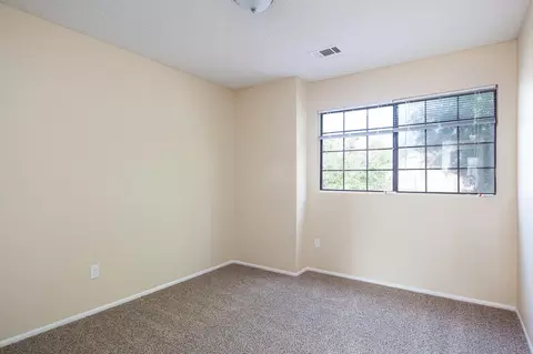 44938 Caboose Dr, Lancaster, CA 93535 photo 10