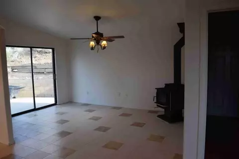 19072 Pine Summit Ct, Tehachapi, CA 93561 photo 5