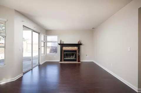 2320 Nugent St E, Lancaster, CA 93535 photo 7