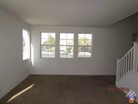 1318 Valiant St, Lancaster, CA 93534 photo 5