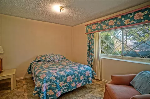 1139 Avenue J4 E, Lancaster, CA 93535 photo 13
