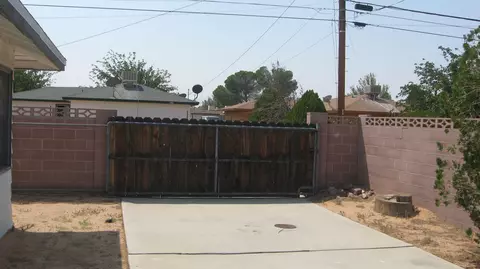 27160 Prospect, Boron, CA 93516 photo 10