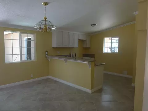 38521 Glenbush Ave, Palmdale, CA 93550 photo 3