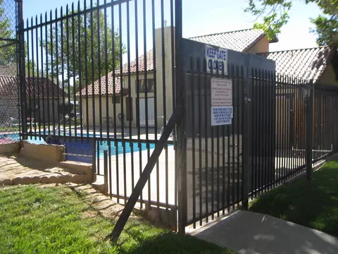 44200 Kingtree Ave UNIT 12, Lancaster, CA 93534 photo 11