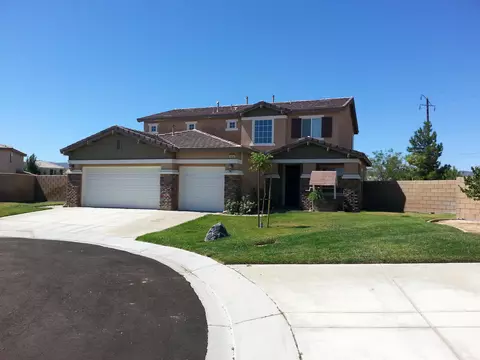 8850 Avoca Ct, Lancaster, CA 93536 photo 2