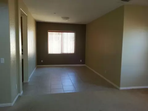 8850 Avoca Ct, Lancaster, CA 93536 photo 3