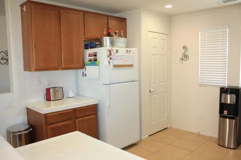 43536 Hampton St, Lancaster, CA 93536 photo 6