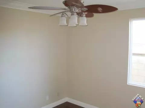 3944 Grandview Dr, Palmdale, CA 93551 photo 22