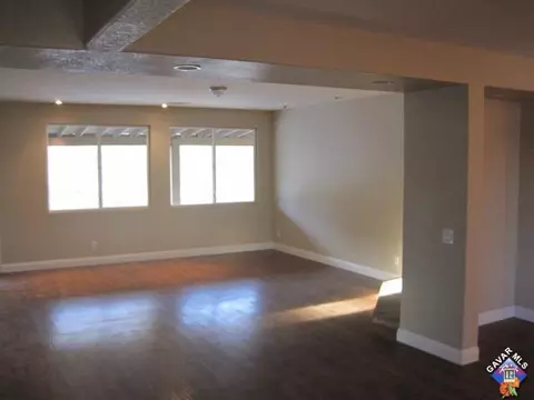 3944 Grandview Dr, Palmdale, CA 93551 photo 8