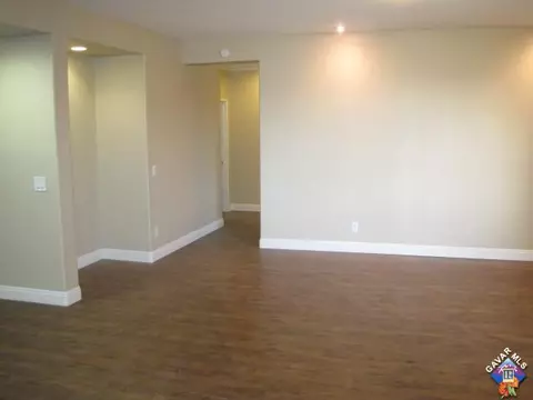 3944 Grandview Dr, Palmdale, CA 93551 photo 9