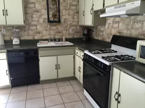 42925 23rd St W, Lancaster, CA 93536 photo 4