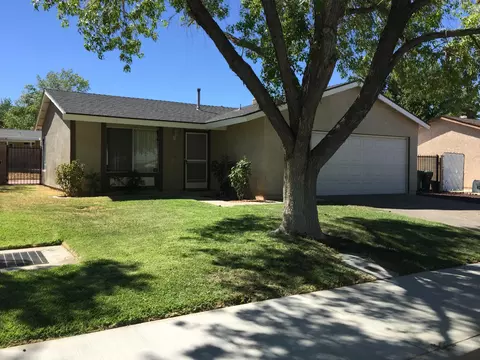42925 23rd St W, Lancaster, CA 93536 photo 1