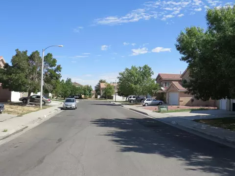 44107 Sunmist Ct, Lancaster, CA 93535 photo 22