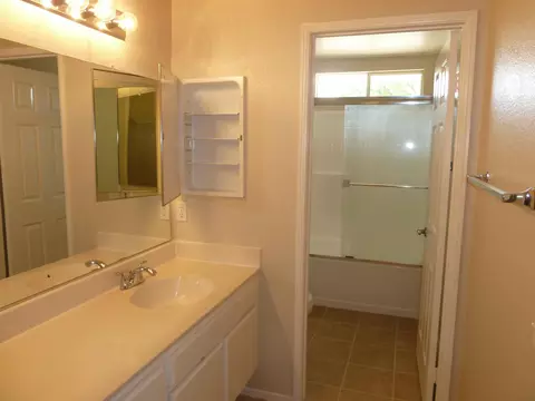 44107 Sunmist Ct, Lancaster, CA 93535 photo 18