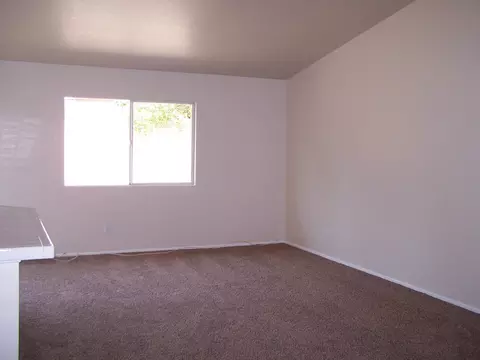 44107 Sunmist Ct, Lancaster, CA 93535 photo 15