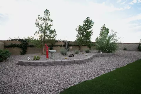 42933 Edson Ave, Lancaster, CA 93536 photo 17