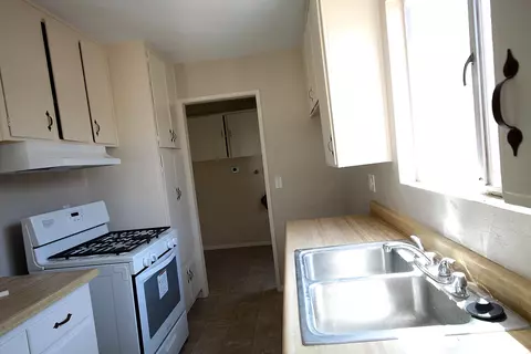 45509 6th St E, Lancaster, CA 93535 photo 4