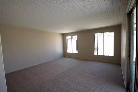 45509 6th St E, Lancaster, CA 93535 photo 3